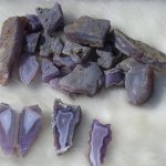 Features Chalcedony