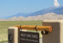 entrance sign for the great sand dunes national park