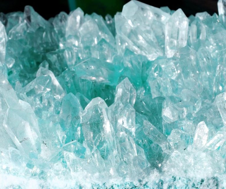 Meet the Quartz Mineral Group | Rock & Gem Magazine