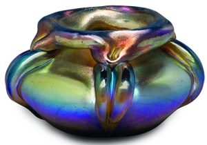 Understanding Iridescence In Gemstones