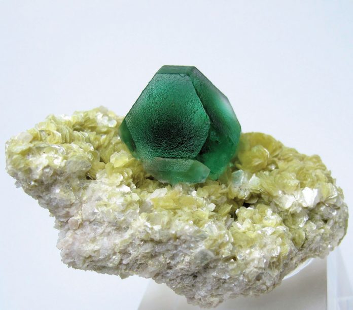 Fascinating Fluorite | Rock & Gem Magazine