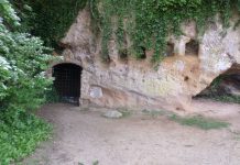 cornwallis'-cave