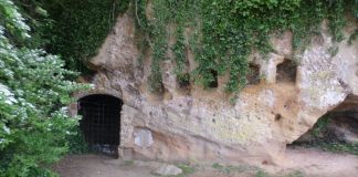 cornwallis'-cave