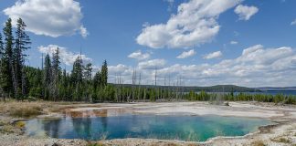 abyss pool in yellowstone