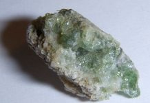 single greenish trinitite specimen