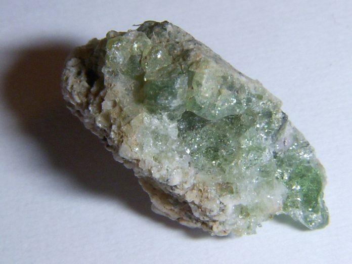 single greenish trinitite specimen