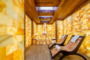 himalayan salt lounge used in crystals for health therapies